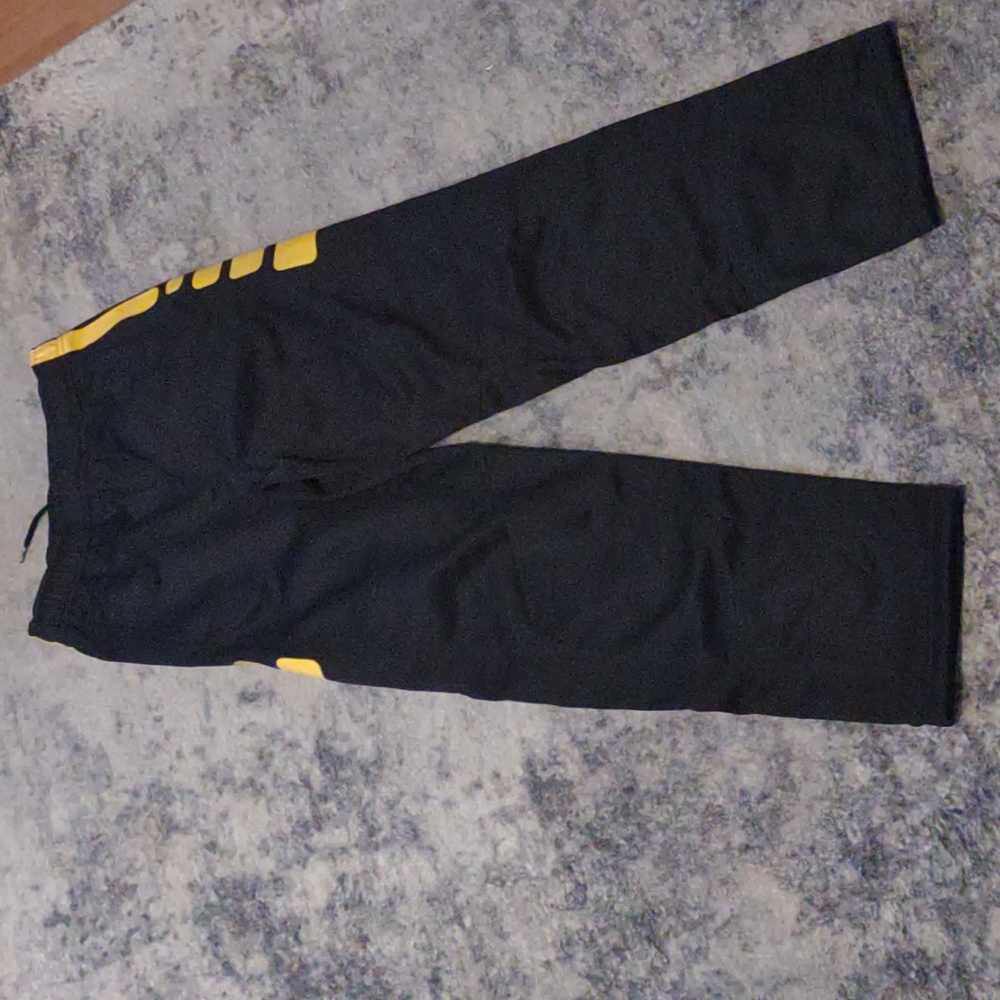 NWT Nike | Therma Fit Joggers